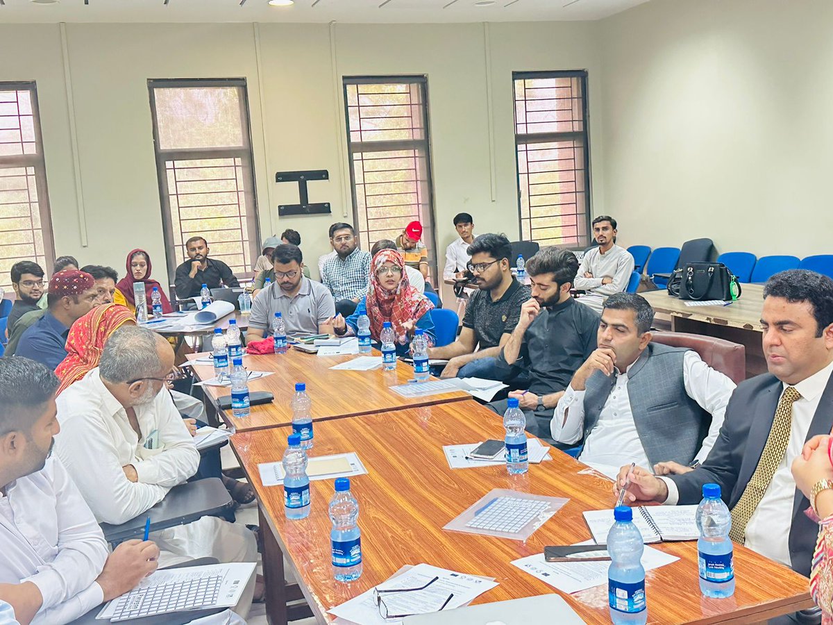 🆕📢Academics, civil society organizations (CSOs), and elected representatives came together on May 20, 2023, at Sukkur IBA University for a thought-provoking 𝑫𝒊𝒔𝒕𝒓𝒊𝒄𝒕-𝒍𝒆𝒗𝒆𝒍 𝑷𝒐𝒍𝒊𝒄𝒚 𝑫𝒊𝒂𝒍𝒐𝒈𝒖𝒆 on SDG11🏢  & SDG Target 17.1.🔘