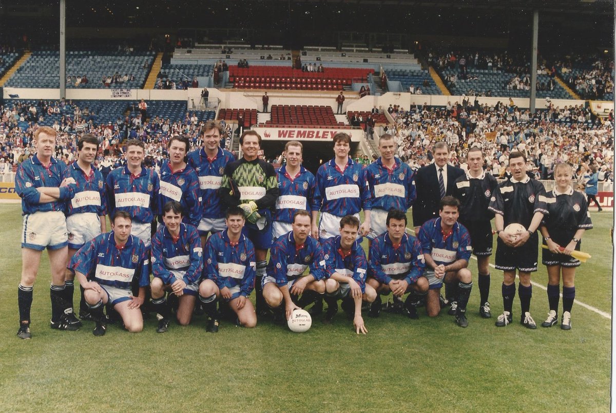 suthersuk's tweet photo. Yet another 30th anniversary has appeared in my diary. Today’s entry says it is 30 years since the 1993 #AutoglassTrophy final @wembleystadium between #PortVale & #StockportCounty. This was my 3rd appearance on the hallowed turf playing in the pre-match Charity Game I organised! https://t.co/VDeMi3lHzU