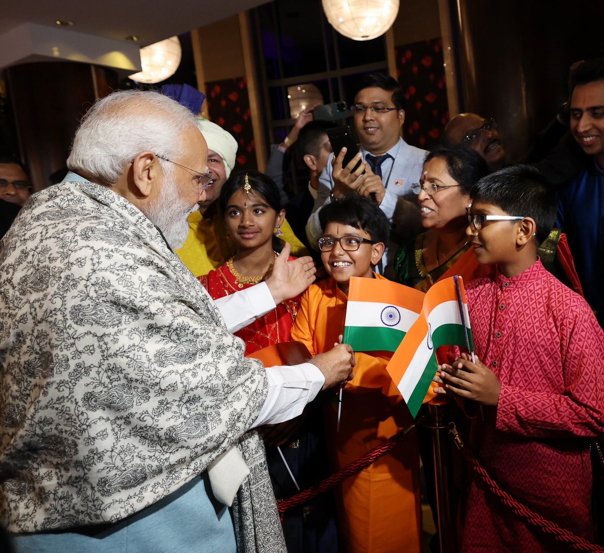 Landed in Sydney to a warm welcome by the Indian community. Looking forward to various programmes over the next two days.