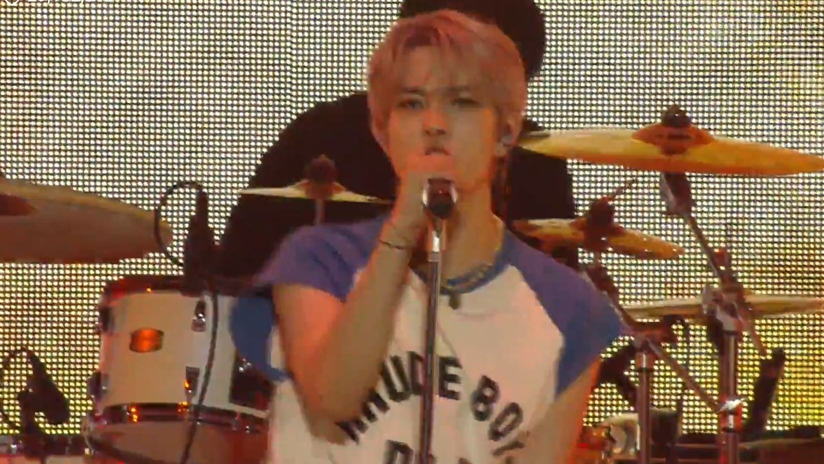 PR0DHEE's tweet image. rockstar heeseung ★