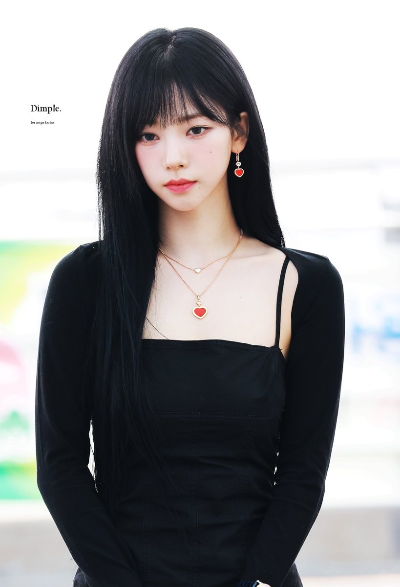 เข้าใจแล้วทำไมพี่น่าถึงย้อมดำไปคานส์ เพราะพรีเซ้นเครื่องประดับของ chopard แล้วขึ้นจริงๆ เหมาะมาก