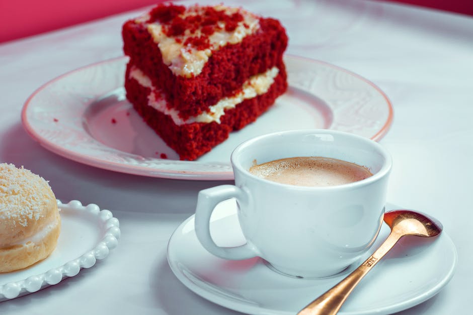 InflamNeuroUK's tweet photo. With just over a week of #GBS & #CIDP awareness month left, we have a few #TeaParty ideas to share this week. Today is #WorldGothDay so a red velvet cake feels appropriate. Why not give it a try & invite friends over to sample the results?
#GAINmomentum #GetBaking https://t.co/Qskdx5BgV2