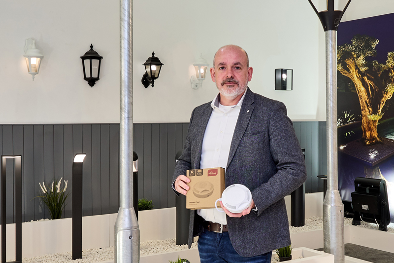 #RT <a href="/proelectrician/">Professional Electrician & Installer</a>: Ansell Lighting achieves a King’s Award for Enterprise for Innovation, for its Panel Pod product.

Find out more here - professional-electrician.com/news/ansell-li…

<a href="/ansell_lighting/">Ansell Lighting</a> #PanelPod #emergencylighting #luminaire #award