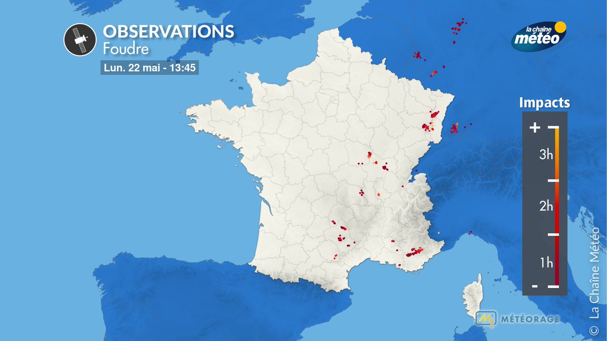 lachainemeteo's tweet image. L'activité électrique a bien démarré en lien avec les cellules #orageuses ⚡. La situation est #instable du sud-ouest au nord-est et les #impacts ⚡ de foudre vont se multiplier jusqu'en fin de soirée.