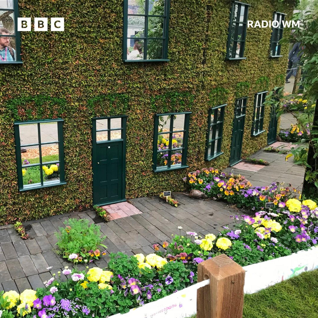 BBC Birmingham & Black Country (@bbcwm) on Twitter photo First photos of the magnificent <a href="/BhamCityCouncil/">Bham City Council</a> display <a href="/The_RHS/">The RHS</a> Chelsea Flower Show.
Interviews from Mollie Green and <a href="/Laughingardener/">Laughing Gardener</a> across the day.
Will they win their 11th gold medal?
#RHSChelsea First photos of the magnificent <a href="/BhamCityCouncil/">Bham City Council</a> display <a href="/The_RHS/">The RHS</a> Chelsea Flower Show.
Interviews from Mollie Green and <a href="/Laughingardener/">Laughing Gardener</a> across the day.
Will they win their 11th gold medal?
#RHSChelsea