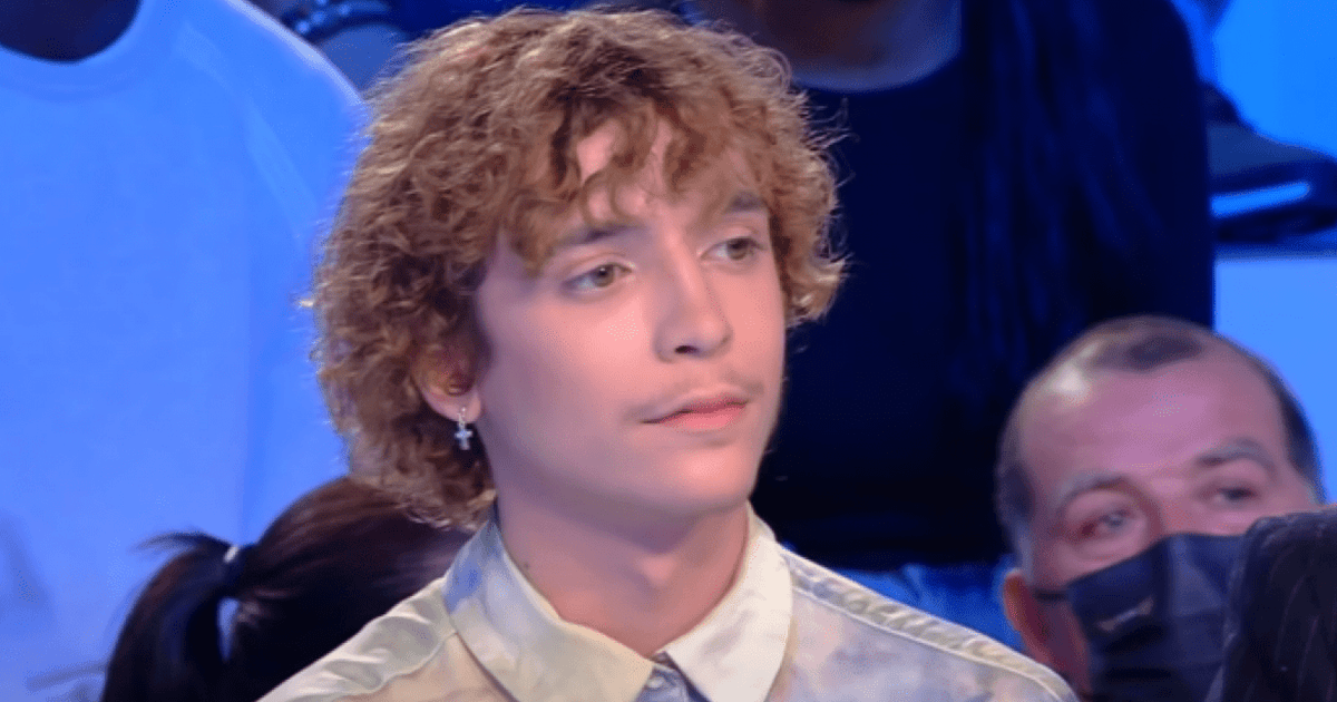 AssoMousse's tweet photo. Dix personnes comparaitront pour avoir participé à la vague de harcèlement homophobe ayant visé le tiktokeur Benjamin Ledig en 2022.
https://t.co/ZEIMUOgSVc https://t.co/ZmOTHBhMRx