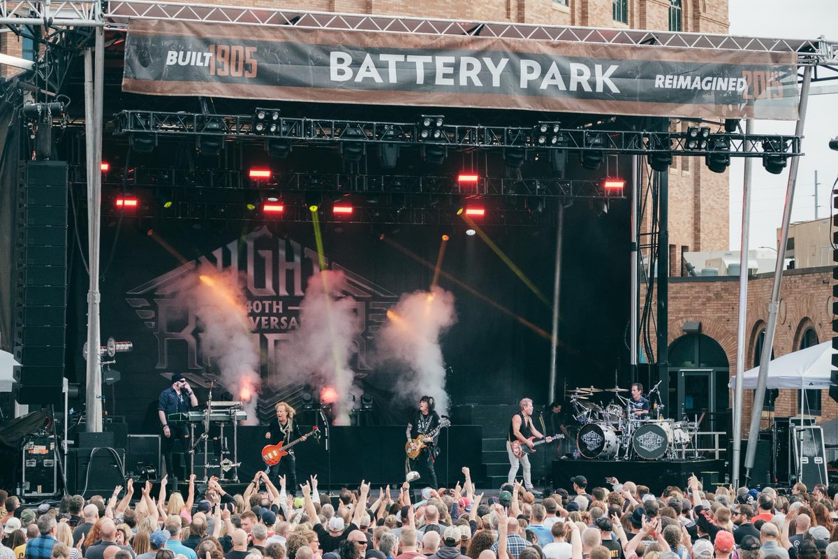 From last Saturday at Battery Park!  🤘

Kicking off the summer right! 

📸: Matt Downing Photography