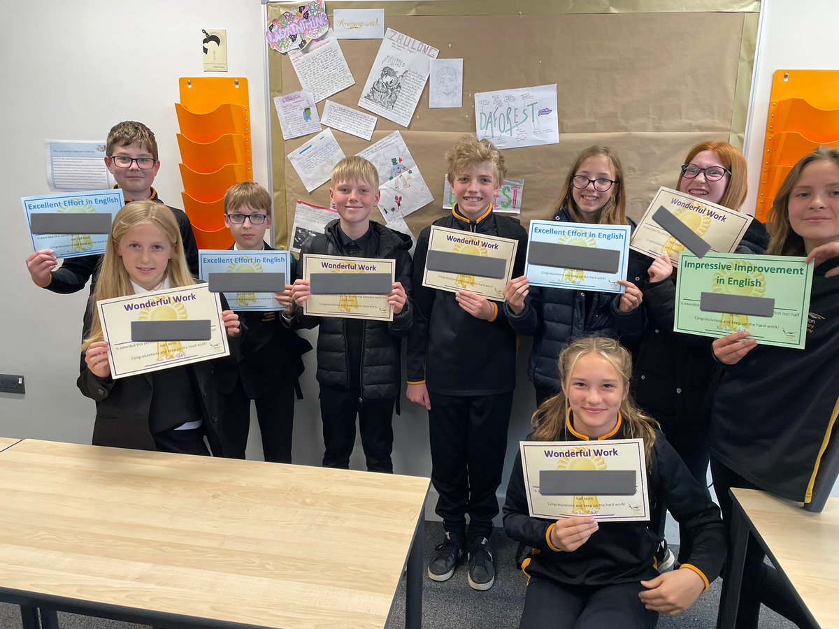 Miss Read 📖 tweet media