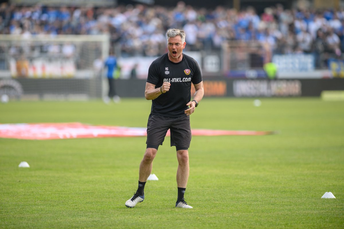 DynamoDresden's tweet image. Voller Fokus! Gleich geht's los. 💪🏻🏋🏻 #SVMSGD #sgd1953