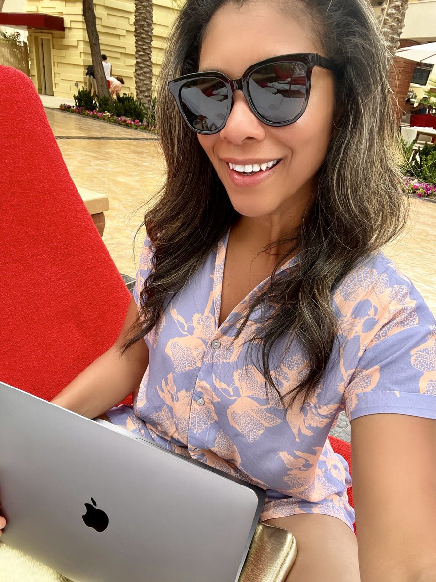 TessRobinsonVC's tweet photo. GM! 🌞
#BAPMegaMeetUP was SUCH a blast! It was an amazing time getting to see so many of you for the first time and many friends again. Can't wait for the next opportunity to connect with our awesome community!
#LiveYourBestLife #BeBullish https://t.co/GCGSjpnnwv