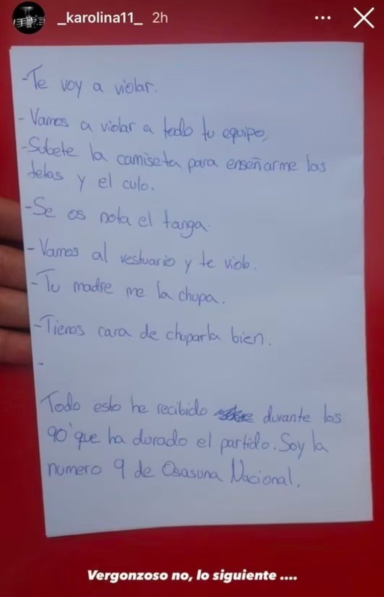 Bedarlari's tweet image. "Si metes la falta, cuando salgas te violamos" "puta" "qué coño haces aquí, vete a fregar" "búscate un marido" 
Y Vinicius llorando.
Ni si quiera voy a comentar lo que cobran estas futbolistas que son tratadas así en los campos de fútbol.
👇Denuncia de una jugadora de el Osasuna.