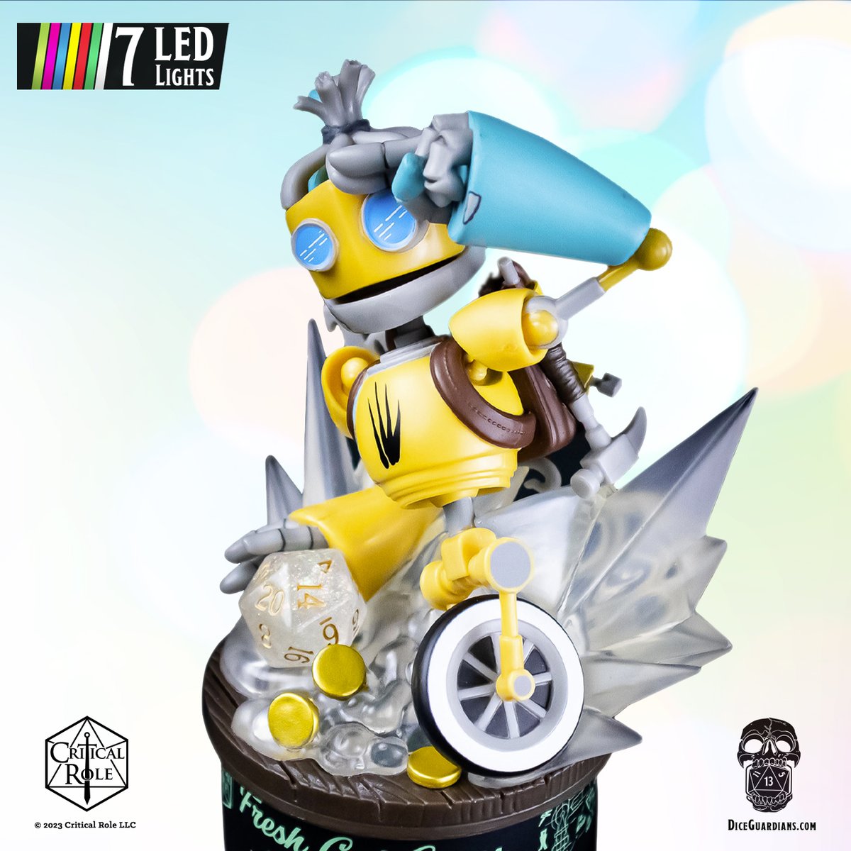 ✨Smiley day to ya!✨ #Criticalrole's  Fresh Cut Grass Dice Guardian is ready to roll right into your heart! Order your own optimistic Aeormaton &amp; shop the Dice Guardians Store today!

diceguardians.com/?utm_source=SM…

#FCG #freshcutgrass #critters