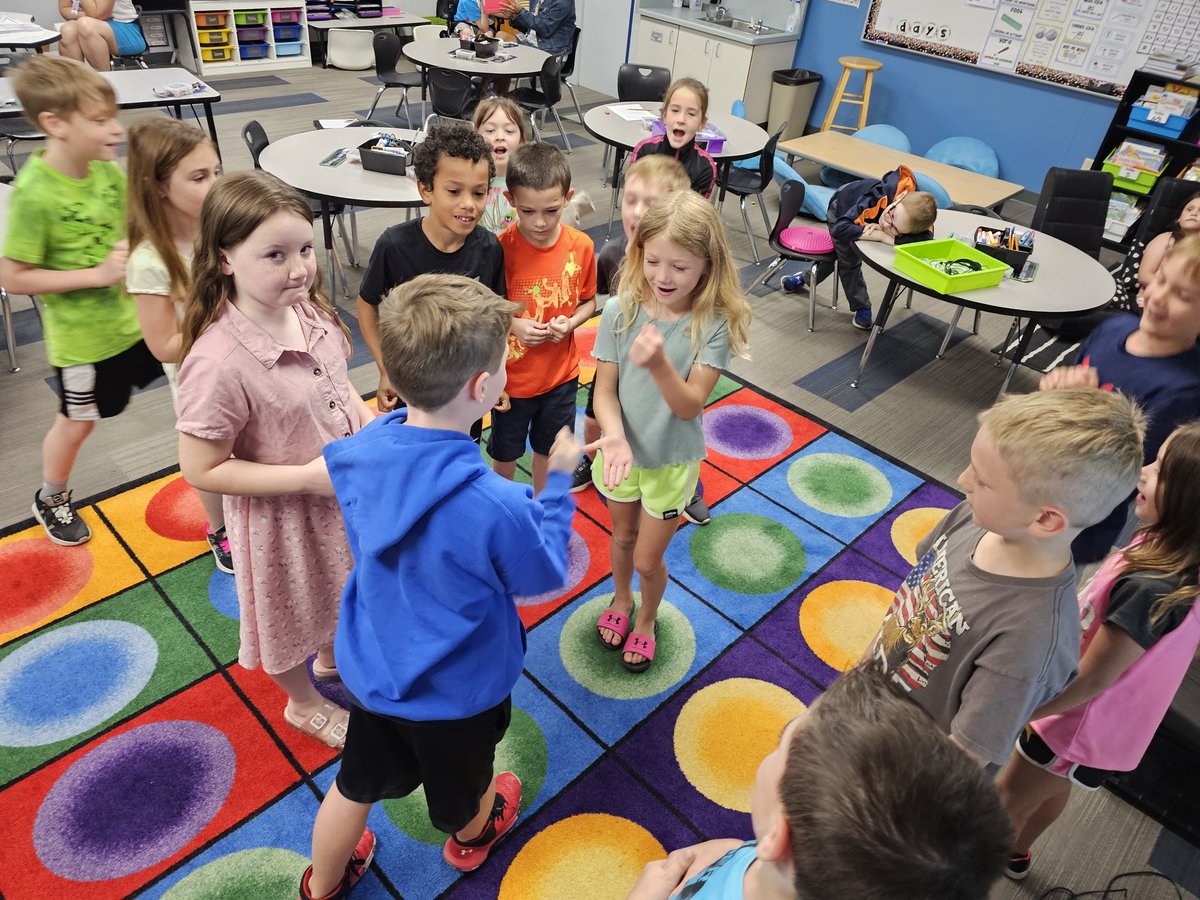 Rock, paper, scissors shoot! We had a blast having a rock, paper, scissors tournament! We were super thrilled that our Lukie took 1st place! @linda_sabourin #wcsflight