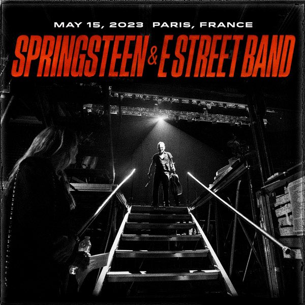MaionOvivier's tweet image. Quand 1 semaine après tu as toujours la tête dans les étoiles comme le drapeau américain qui flottait au dessus de la scène.. 🌟 Thank U @springsteen and the E street band ❤️❤️😍 #SpringsteenTour2023 #springsteenparis @BruceTourNews @StevieVanZandt