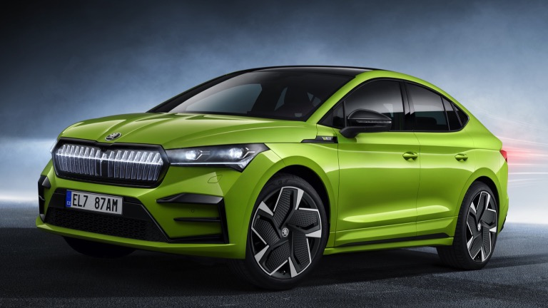 evfyme's tweet photo. Revving up its India 2.0 strategy, Skoda gears up for a double-digit growth in FY24.
Exciting times ahead as the Superb sedan hits the roads by 2023-end, followed by the much-anticipated entry into the EV market with "Enyaq" by FY24-end. #SkodaIndia #evfy https://t.co/LyuU5mWr1i