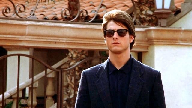 suit___guy's tweet photo. The only sunglasses you need: aviator, wayfarer, and club master. I like to wear aviators with more casual stuff, club masters on the more formal side, and wayfarers as the workhorse. Those are my preferences, not hard rules. P.S. If you can pull of aviators, wear them a lot! https://t.co/hPjI2o0zfi