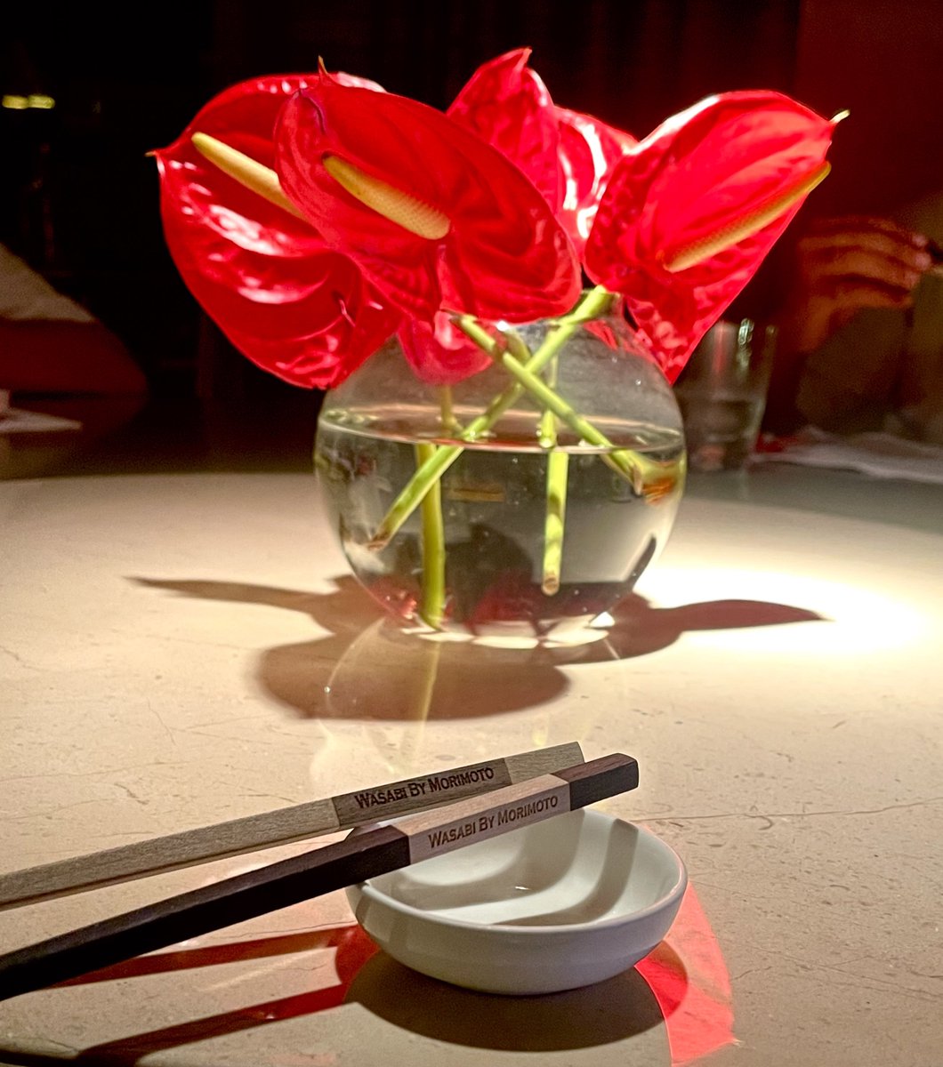 gvicks's tweet photo. Crimson blooms, vibrant and bold,
Anthurium's beauty, a tale untold.
Petals like flames, passion's embrace,
Nature's artistry, in this fiery grace. https://t.co/6pU1LYaqgJ