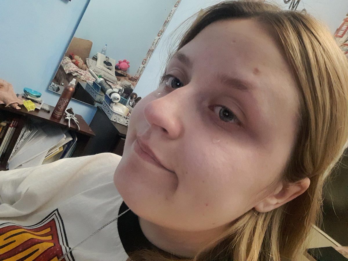 Я в 2020: да поступлю на ветфак. Че будет-то?!
Я в 2023: вот что дура ты ебаная