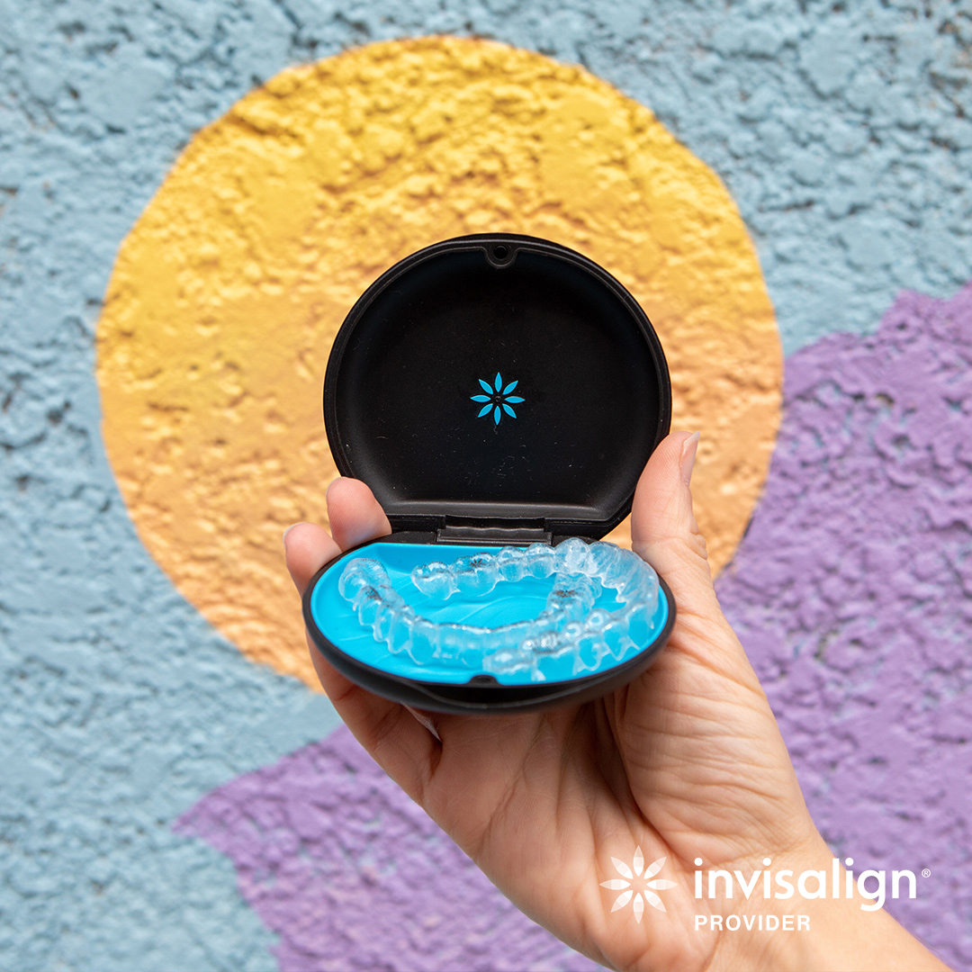 TheSpringDental's tweet photo. Get your summer smile ready with Invisalign! Ask us about options today 😁 🏖️ https://t.co/0RDLKxnci0