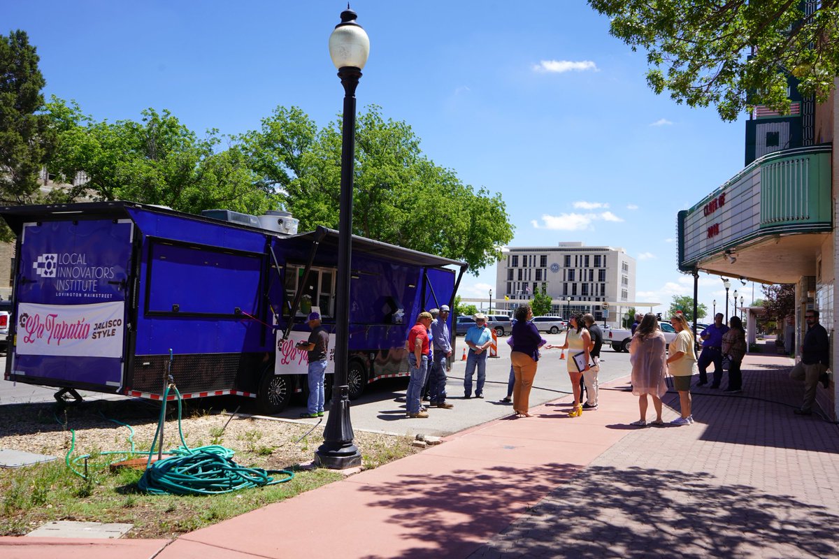 Congrats to Lovington MainStreet for being recognized by USDA RD last week! Lovington MainStreet's Local Innovators Institute used Rural Business Development grant funding to purchase a food truck and train restaurant entrepreneurs - they're currently training their 3rd cohort!