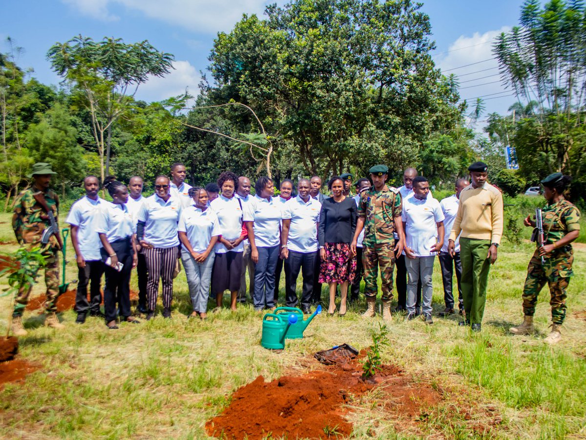 WildlifeKe_'s tweet photo. From Agreement to Action #BuildingBackBiodiversity, PS wildlife @PSMuseiya led a team from @Min_TourismKE and @Enviroment_Ke in planting trees to mark international day for  the Biological Diversity under CBD #GBF target 12- promoting green urban spaces at @UNEP Corner,City Park https://t.co/e6lgRulUc2