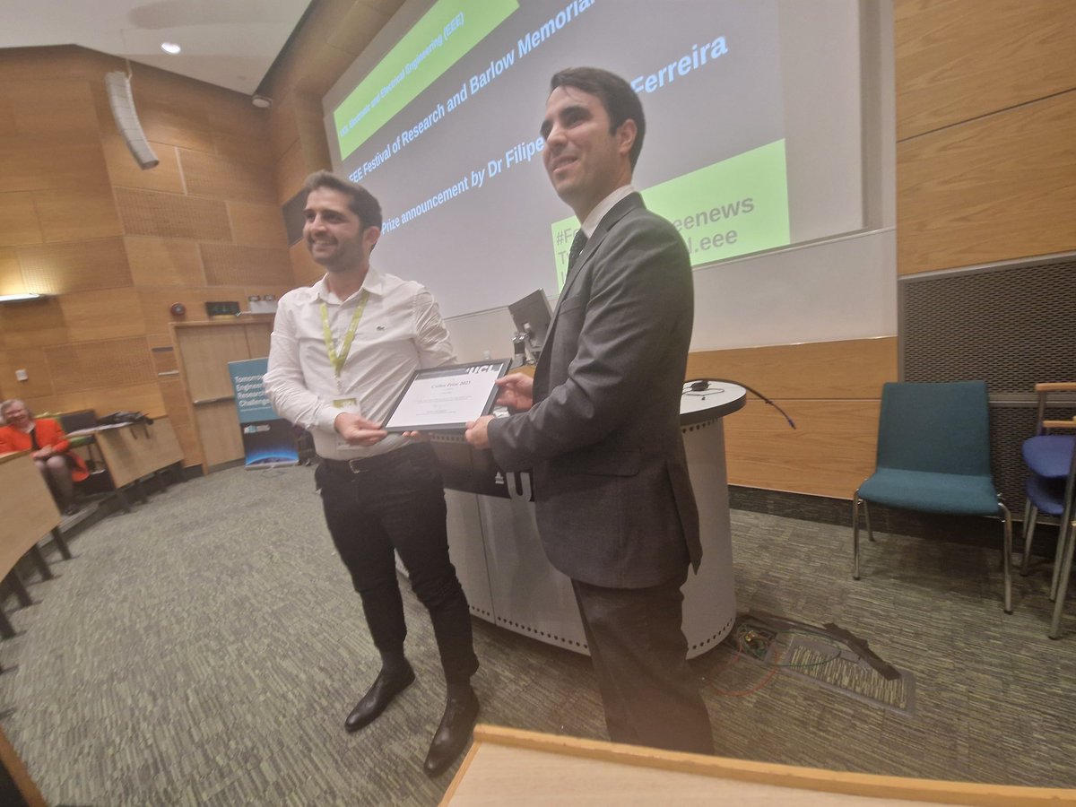 ucleeenews's tweet photo. Congratulations to our big winners of the night:
🎆 Onur Kiris, Sensors Systems and Circuits Group, Cullen Prize 2023 for best poster.
🎆 Callum Deakin, Optical Networks Group, Lombardi Prize 2023 for best thesis.
Shout-out to all our #PhD cohort for their dedication! #FoR23 https://t.co/Ws2DwoGklA