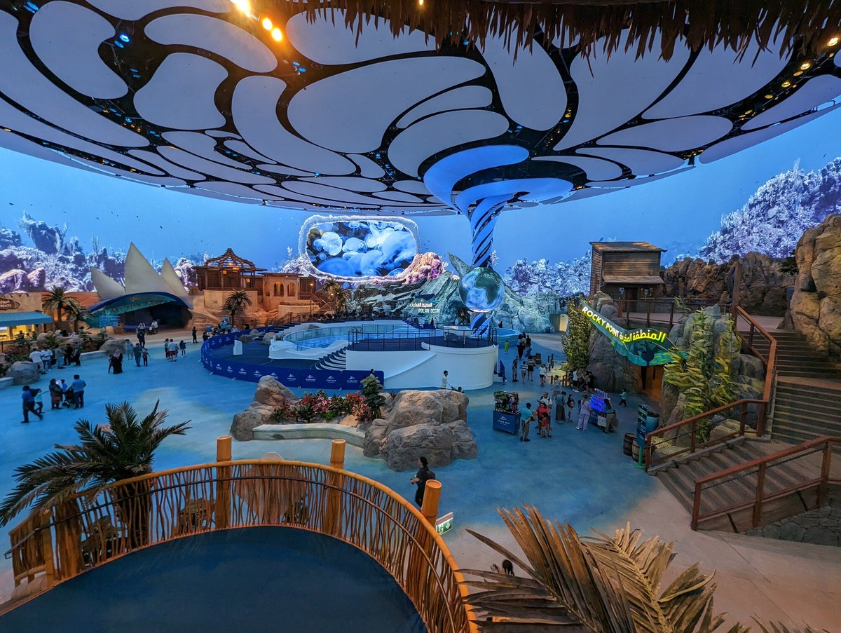 Congratulations to the entire team who created and delivered the newest theme park to open.  Sea World Abu Dhabi.  #AbuDhabi #SeaWorld This new SW is a re-imagining of what is Sea World park is. ⁦<a href="/SeaWorld/">SeaWorld</a>⁩