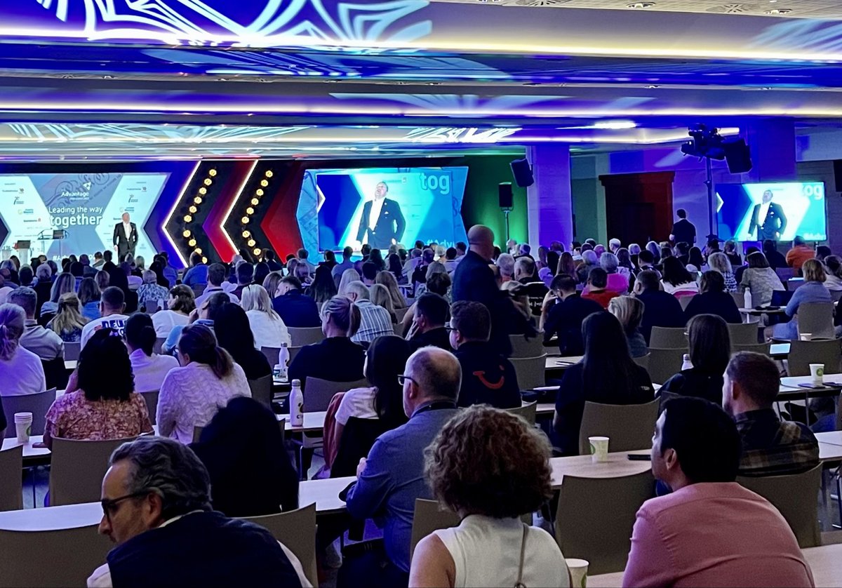 Great to speak Internationally today in Spain about Business, Economy and Bank of Dave @costablanca #Spain @AdvantageHQ #AdvConf2023 #BankofDave Thank you to all team @AdvantageHQ @jlo_said and @TTNG_Alexis, and thanks for the kind words about my inspirational talk @JLASpeakers