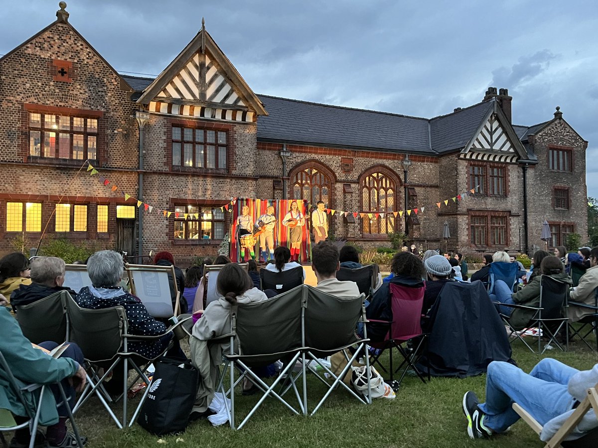 OrdsallHall's tweet photo. Our open air theatre season is just around the corner and we're kicking off with The HandleBards presenting 'A Midsummer Nights Dream' on 26th July!

See our full line-up and book your tickets 👉https://t.co/EAIEohVdcT

#openairtheatre #shakespear #ordsllhall #handlebards https://t.co/OLMqiRa0ll