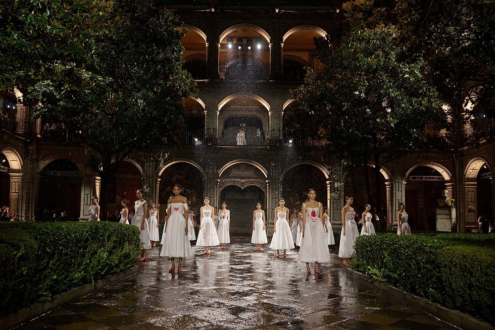 The Dior Cruise 2024 Show ift.tt/sz5fQ69