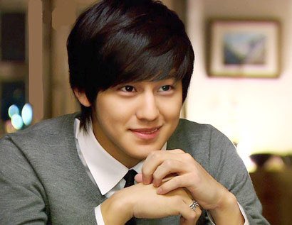 reveal your first ever kdrama crush.

mine is #KimBum as so yi jung 🥹🫶🏻