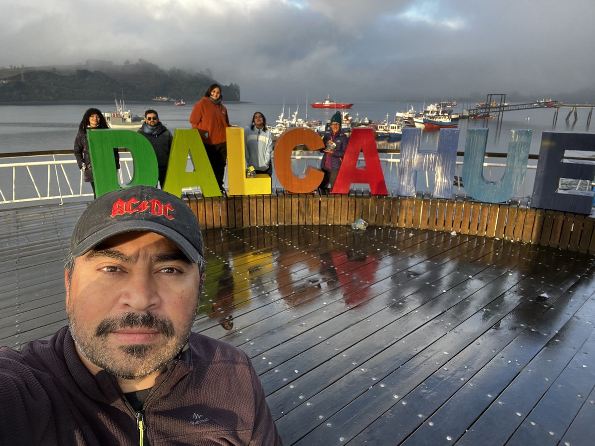 AlgaLab's tweet photo. Buenos días, desde Dalcahue comenzando otra jornada de trabajo 💪🙌
#AlgalabEnChiloe #AlgalabEnTerreno #Algas #chiloe #chiloeisland #chile #seaweeds #dalcahue https://t.co/LP4N4UlThk