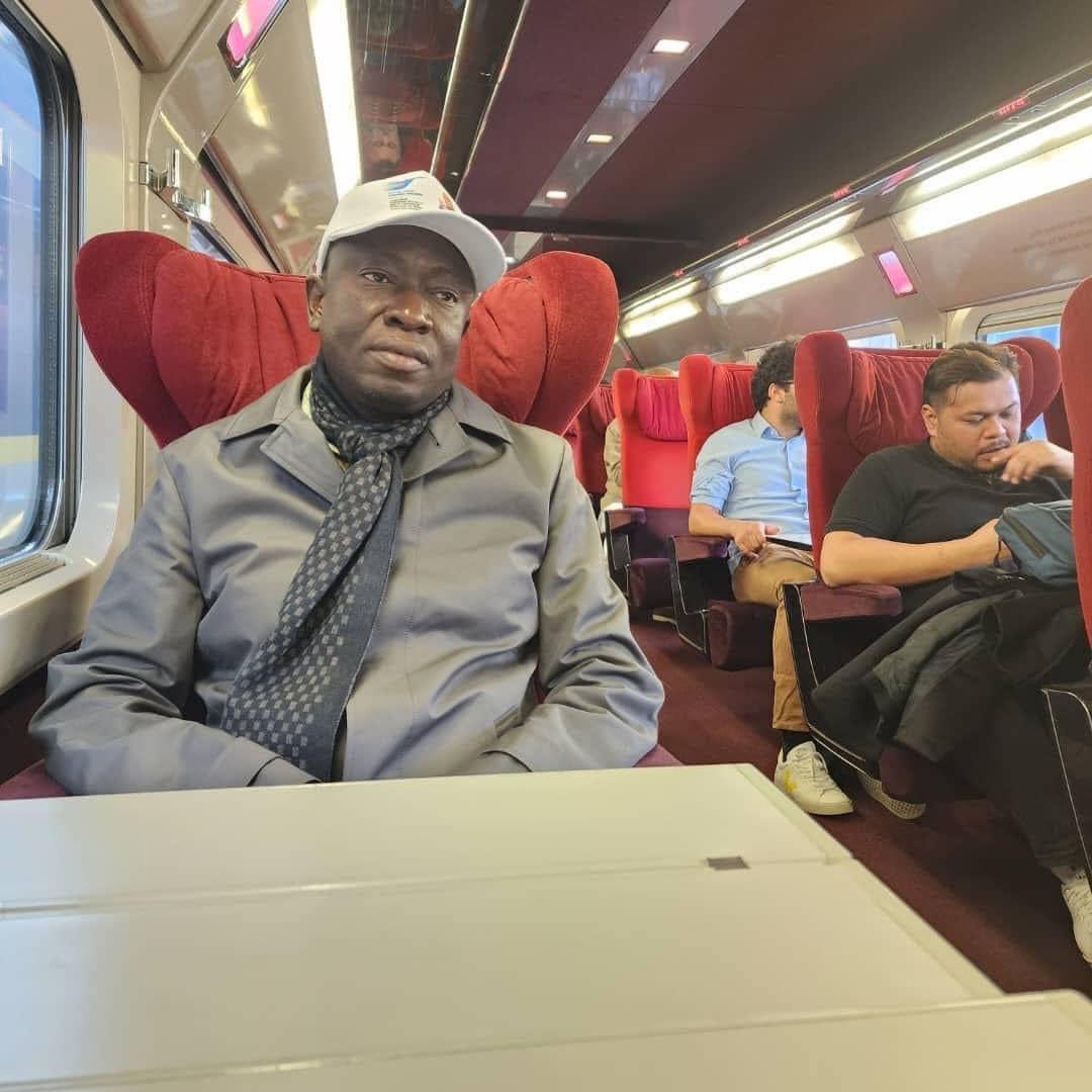 CivuadiKalanga's tweet photo. EUROPE : Ce lundi, 22 mai 2023, le SG @AugustinKabuyaT, et sa délégation viennent de quitter Bruxelles pour la ville de Paris, en tournée de redynamisation du parti présidentiel en Europe, principalement dans les pays concernés par le vote de décembre prochain.@BiemeMayo https://t.co/rwZowNH8fY