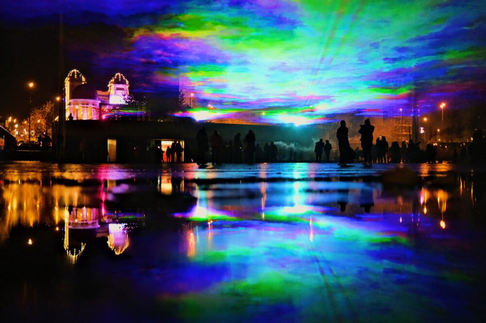 Do you have experience with emerging technologies? 💥 

There is not long left to apply to be our Creative Technologist – creating exciting technological innovations across the #Bradford2025 #CityofCulture2025 programme. 

📅 Deadline: Thu 25 May bradford2025.co.uk/2023/05/05/cra…