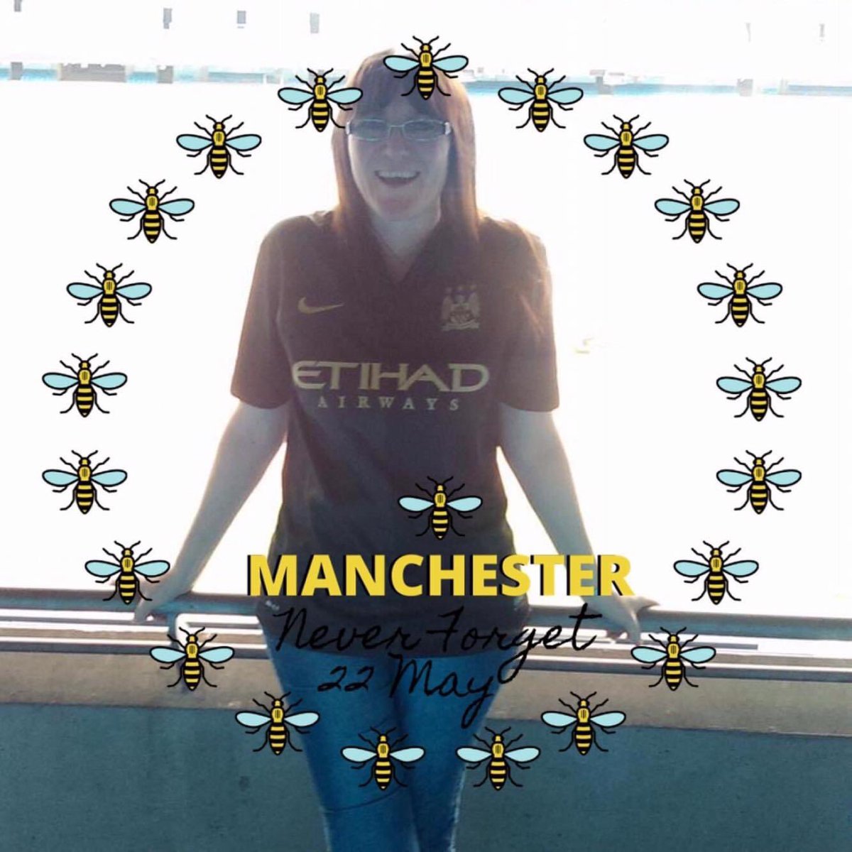 #ManchesterRemembers 
#Manchester22 #ManchesterArena #ManchesterBombing 
My thoughts are with everyone affected by that heartbreaking night. 🙏🐝🙏
