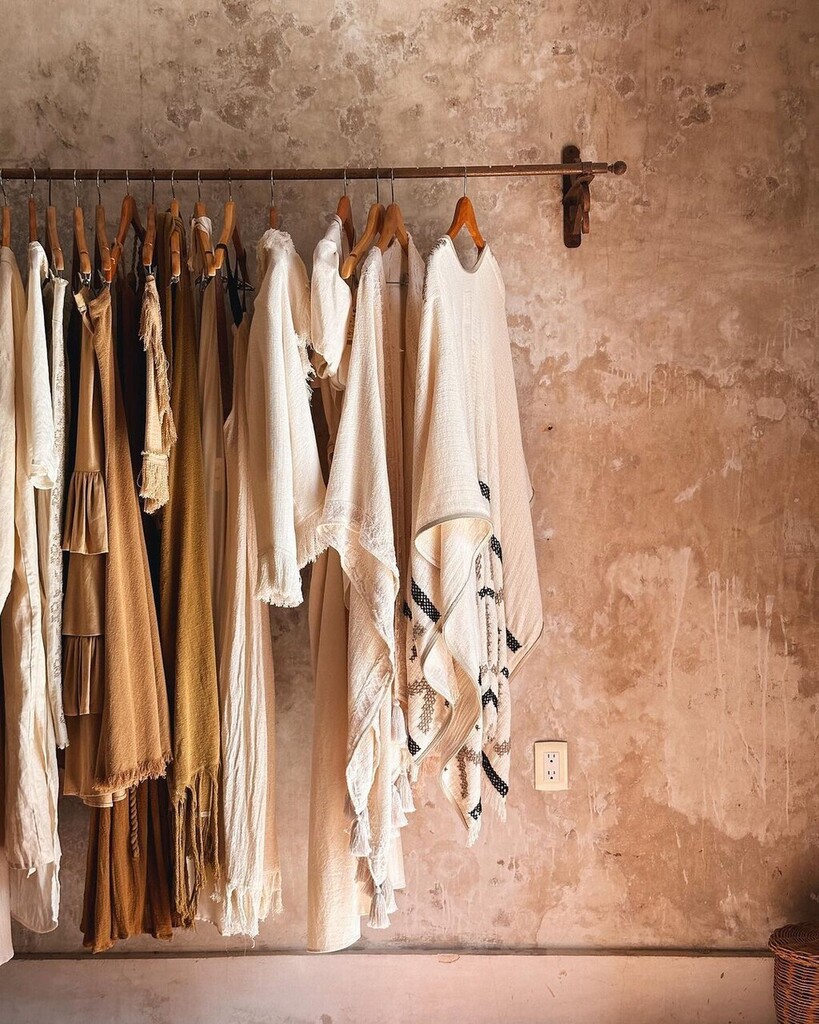 TrendenciasShop's tweet photo. Ikea tiene todo lo necesario para montar un vestidor de ensueño sin taladros (ni reformas) por poco más de 300 euros   https://t.co/fGbdyat503 https://t.co/PzZ2OufKFZ