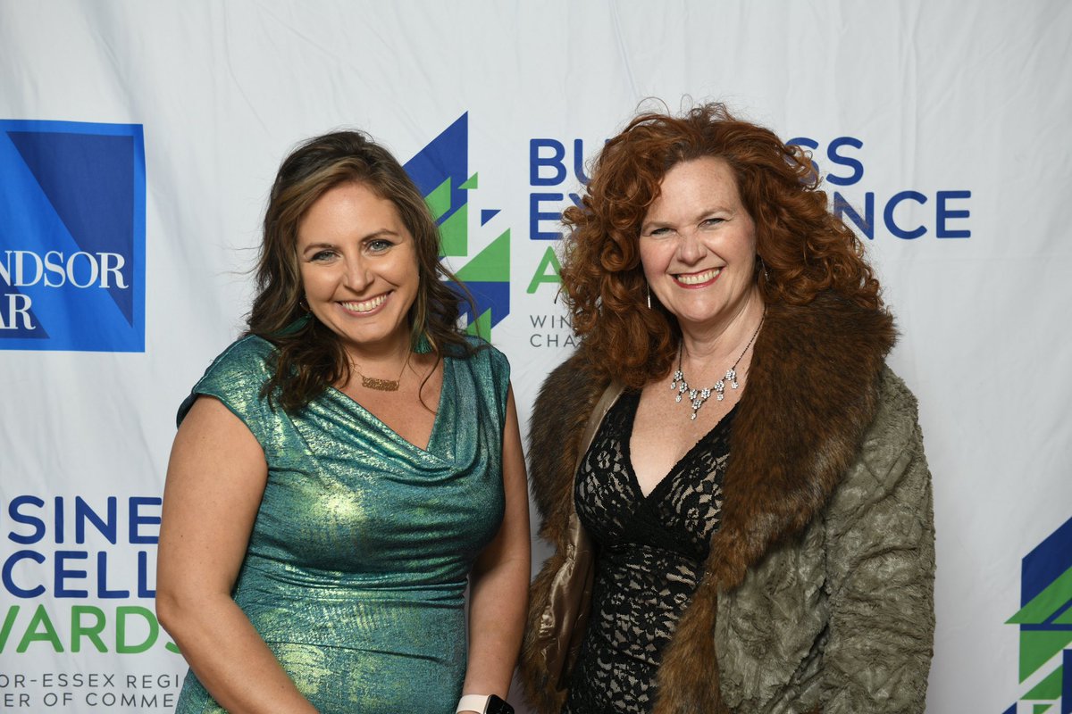 The OFFICIAL Red Carpet photo from @BEAyqg @WERCofC 

 With @eliashernandez 
@MarketingPirkko 

Always fun to network and attend events with this dynamo!  

@centre4arts @MikeKovaliv 

#YQG #BEA2023