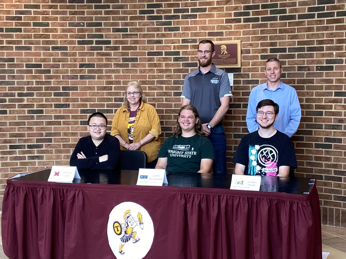 THS Choir tweet media