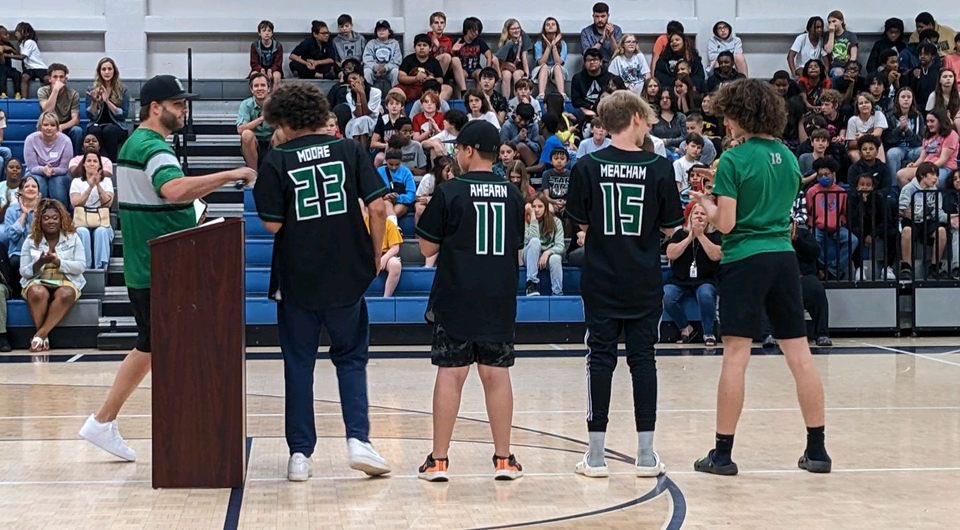 Bellevue Middle School tweet media