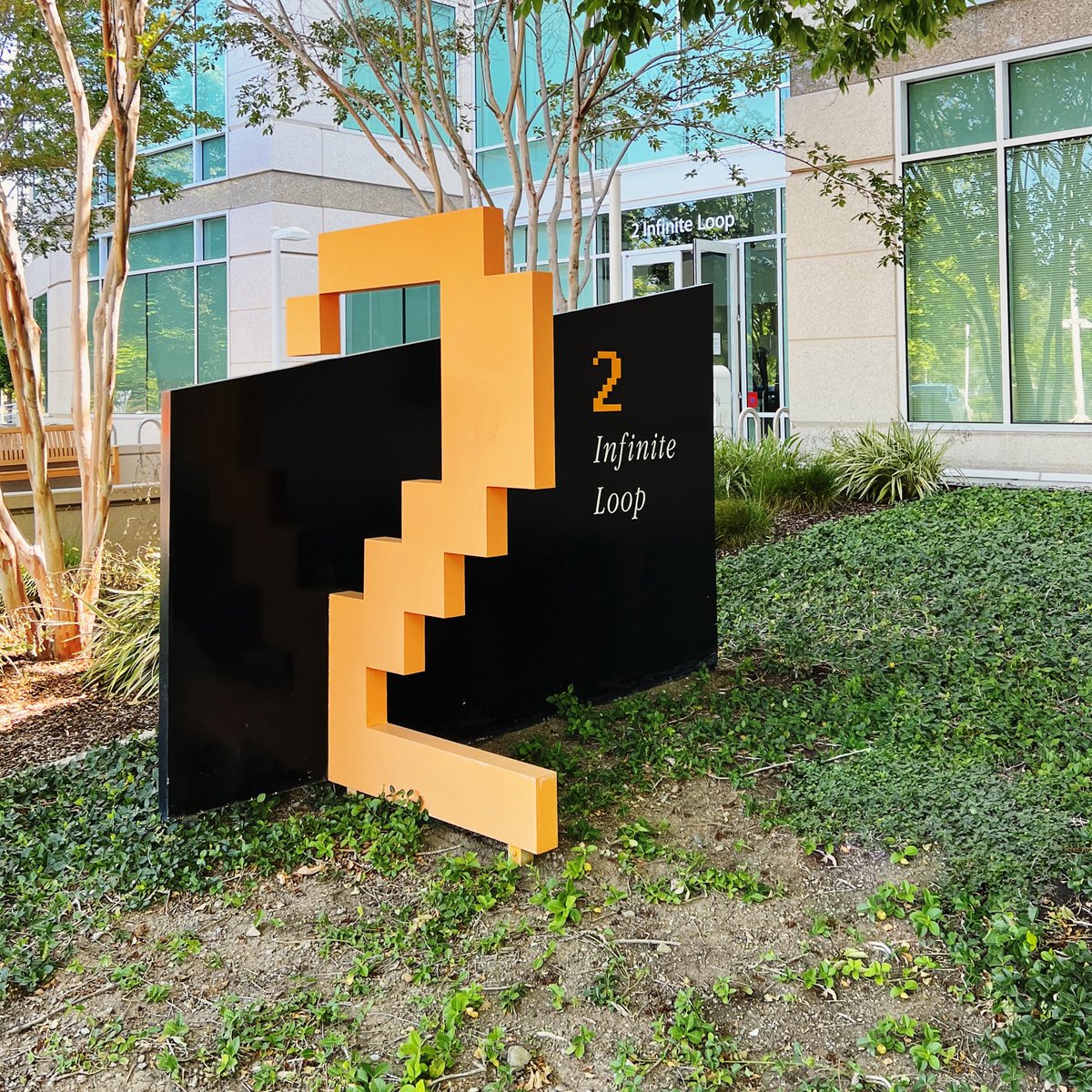 BasicAppleGuy's tweet photo. 2 Weeks till #WWDC23 https://t.co/gw6hHRuFdf