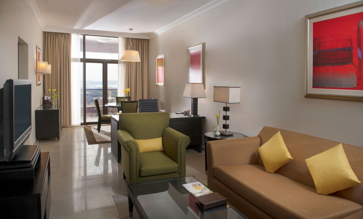 ServicedApartments.ae tweet media