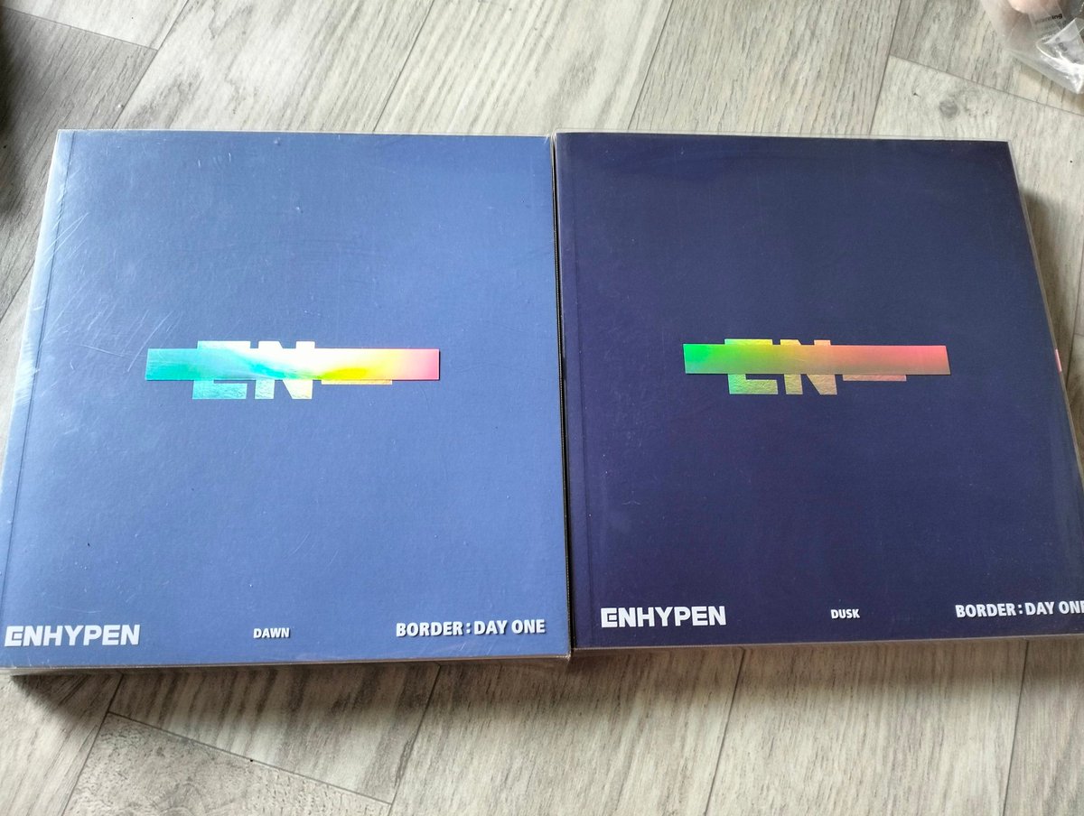 YourMerchPH_'s tweet photo. P200 each ( no photocard only ) https://t.co/Pr77RybnrD