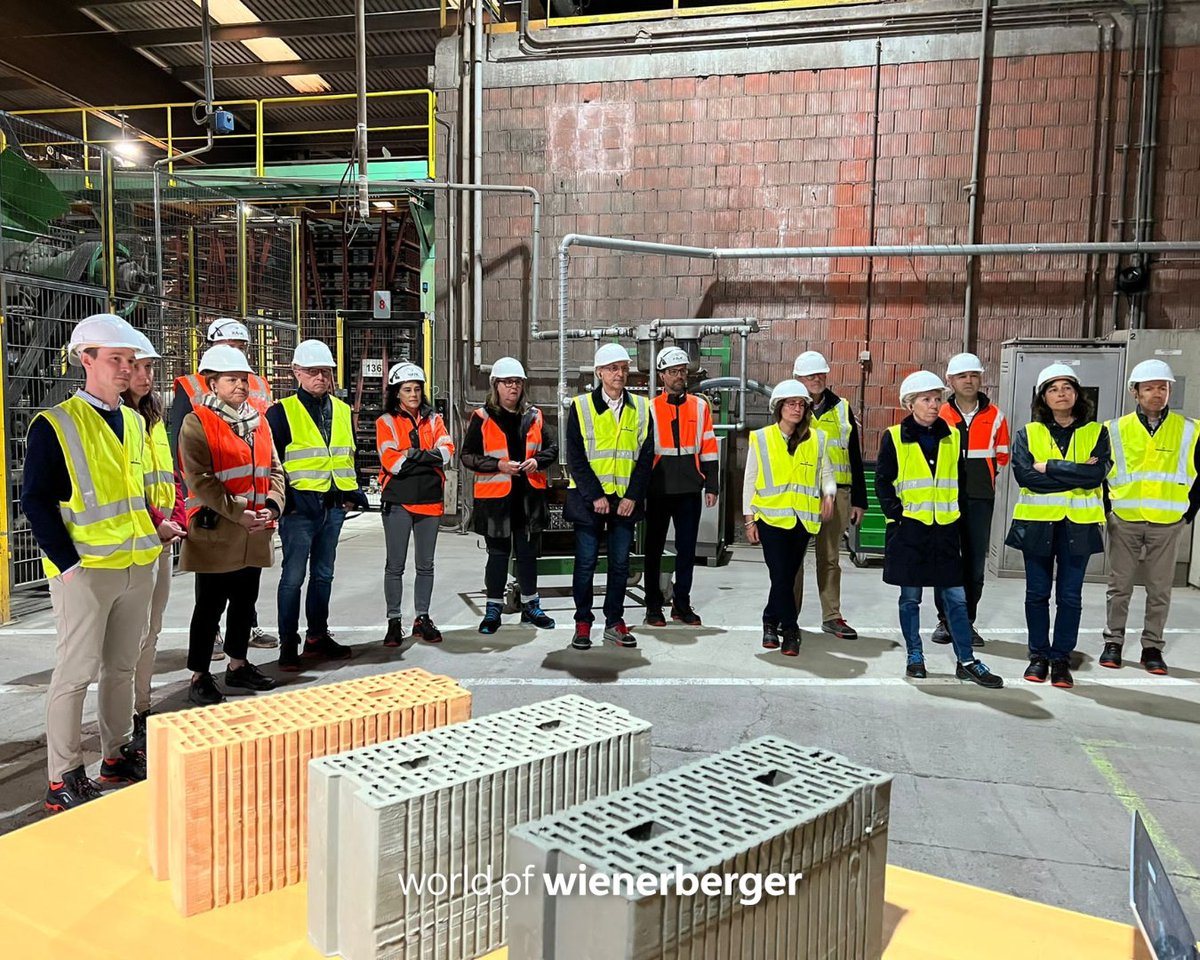 wienerberger's tweet photo. During a 3 day #offsiteevent, Wienerberger's #SupervisoryBoard and our #boardmembers had the chance to explore the entire #worldofwienerberger including #plantvisits, #strategysessions, #discussion and also cultural activites. #wienerbergerstrategy 🧱🌍💭 https://t.co/XPfCPRBzMn
