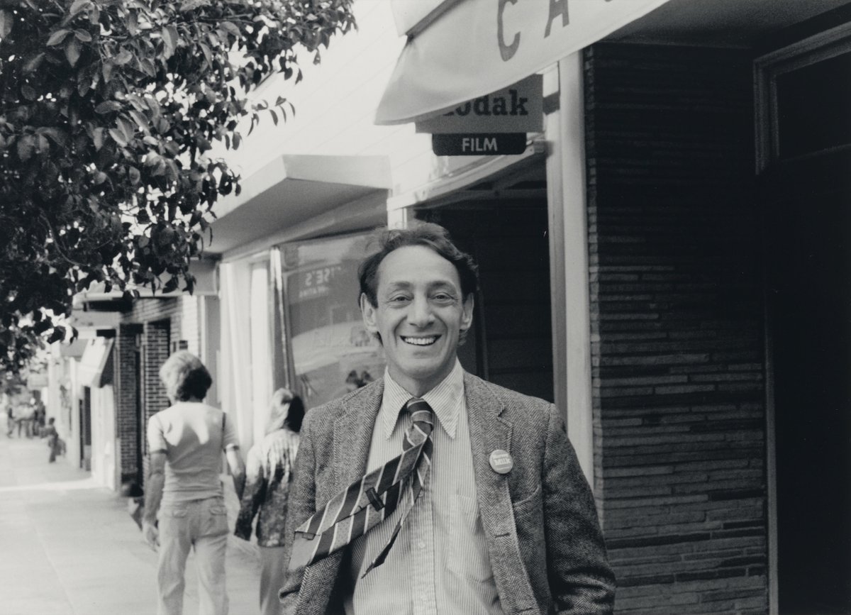 Born #OnThisDay in 1930, Harvey Milk made history as the first openly gay man to be elected into public office with his 1977 election to the Board of Supervisors in San Francisco, CA. ⁣🌁 #HarveyMilkDay

📸: s.si.edu/42XxV0C