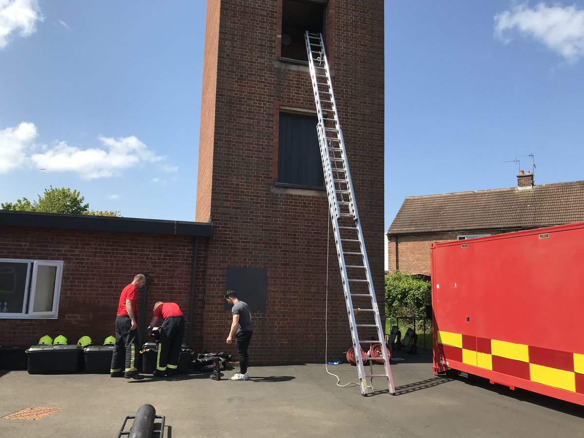 ClevelandFB's tweet photo. 🚒 Thanks to everyone who came to our recruitment event at Guisborough last Saturday (20/05) to learn how to become an On-Call Firefighter here at Cleveland Fire Brigade!

We hope many of you will be joining our Firefighter family in the near future! 👨‍🚒 https://t.co/fxluA4k6yG