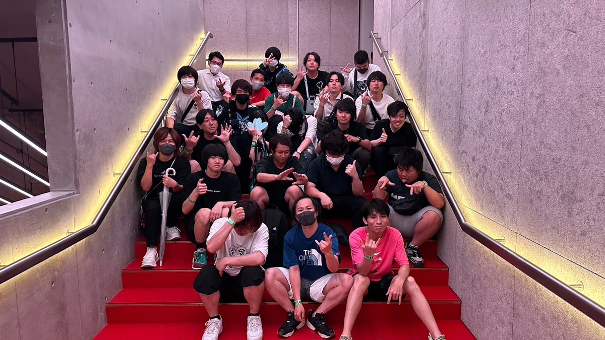 ななしまる tweet media