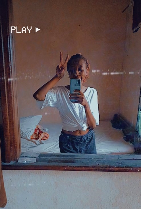 Today marks 6 months post my spinal fusion 🙂
I'm super grateful to everyone in my corner @tobilobaadebara <a href="/seunlopez_/">Seun Lopez</a> <a href="/irokho/">El Iroko</a> <a href="/mutaleebshobode/">Mutaleeb Shobode</a> <a href="/beyondacurvedS/">Beyond A CurvedSpine</a>
To everyone that supported me financially, with prayers and random checkups, thank you all so much ♥️
 1/2