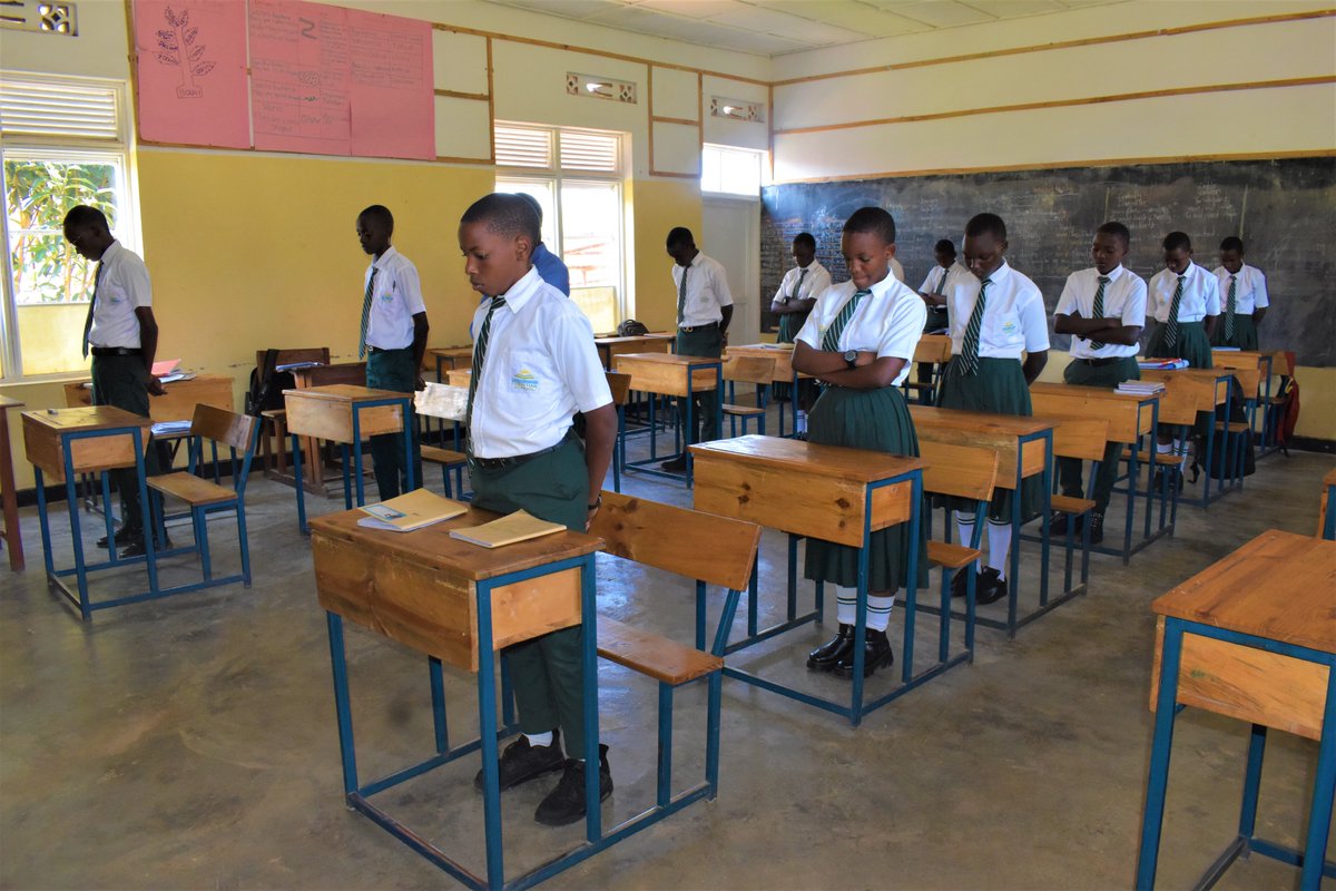 RCCS_GSF's tweet image. “Tugire ubumuntu n’urukundo Twifurizanya ibyiza gusa mu mitima yacu”niyo nsanganyamatsiko yagarutsweho mu kiganiro cyatanzwe mu gikorwa cyo kwibuka #Impinja n’#Abana bazize #Jenoside yakorewe #Abatutsi mu 1994 cyatangiye uyu munsi mumashuri #ndayisabafabricefoundation #kwibuka29