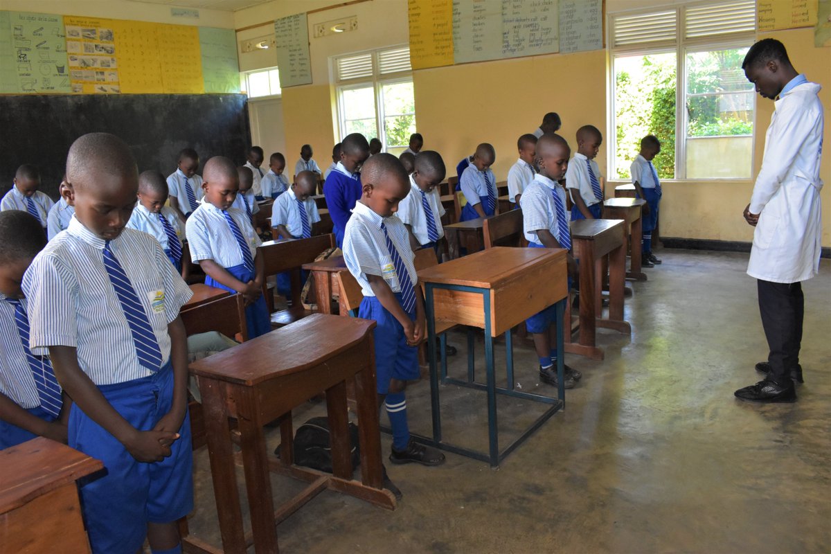 RCCS_GSF's tweet image. “Tugire ubumuntu n’urukundo Twifurizanya ibyiza gusa mu mitima yacu”niyo nsanganyamatsiko yagarutsweho mu kiganiro cyatanzwe mu gikorwa cyo kwibuka #Impinja n’#Abana bazize #Jenoside yakorewe #Abatutsi mu 1994 cyatangiye uyu munsi mumashuri #ndayisabafabricefoundation #kwibuka29