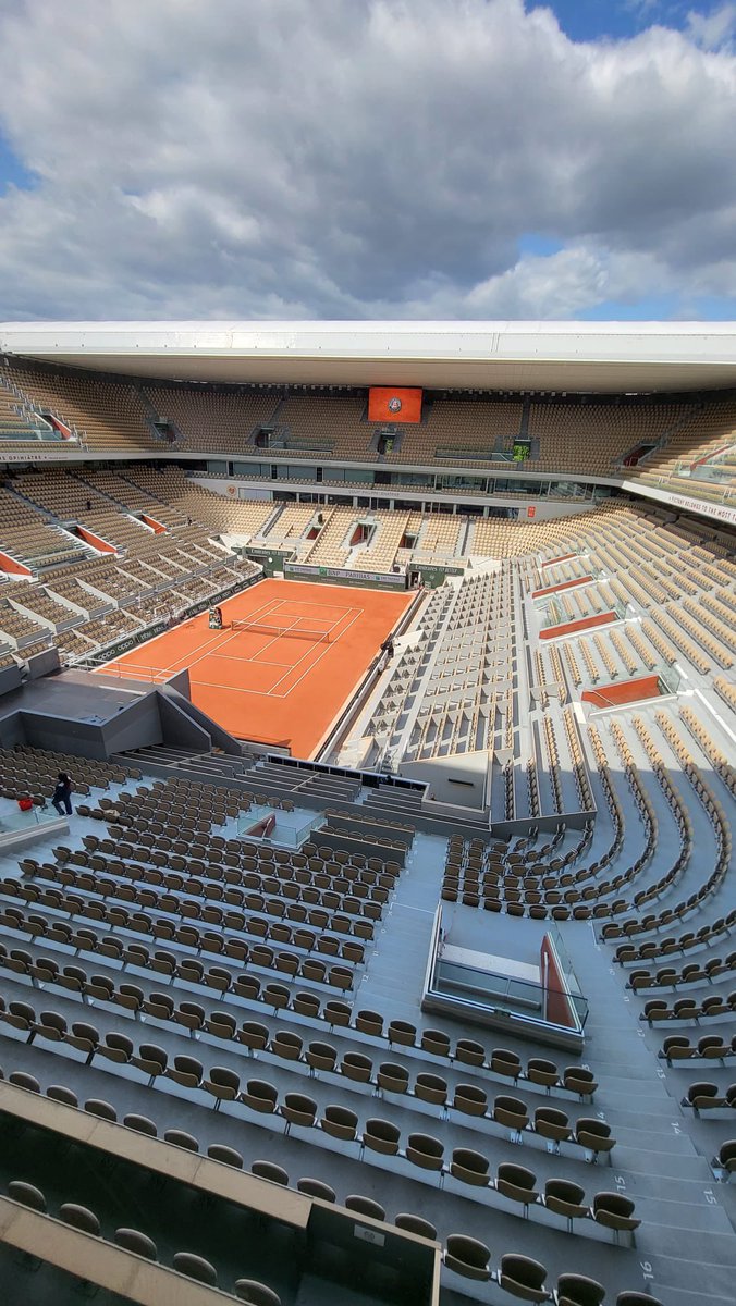 LetseeDigital's tweet photo. 🎾 Vivez @rolandgarros intensément ! 📺 Letsee accompagne @Francetele cette année encore sur le live streaming des 850 matchs du tournoi. 🌐 Ne manquez rien de la première journée de qualifications ! 🚀 #LetseeDigital #RolandGarros #MediaCenter #Paris #livestreaming https://t.co/6m3LaRDNUp